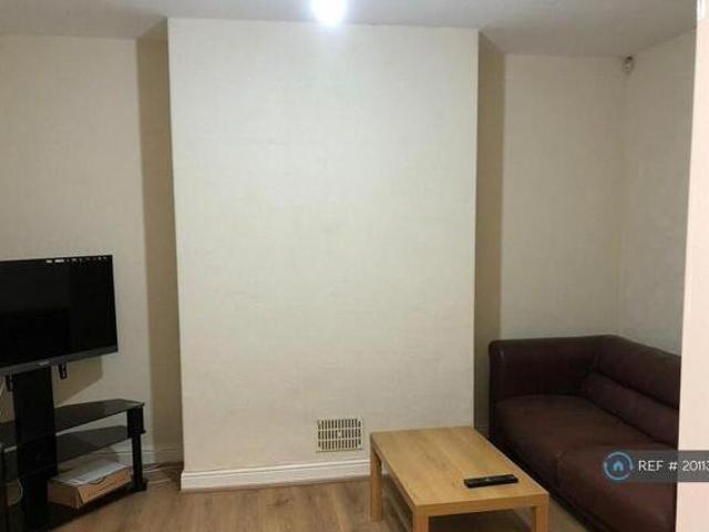 House for rent in Huddersfield, West Yorkshire