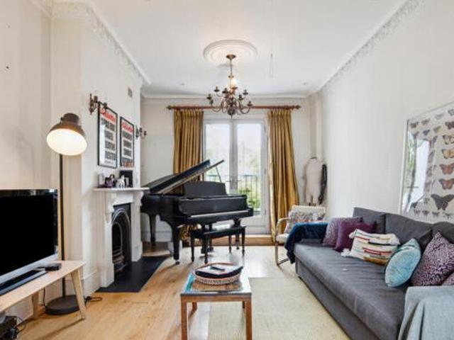 House for sale in Lyons, Greater London