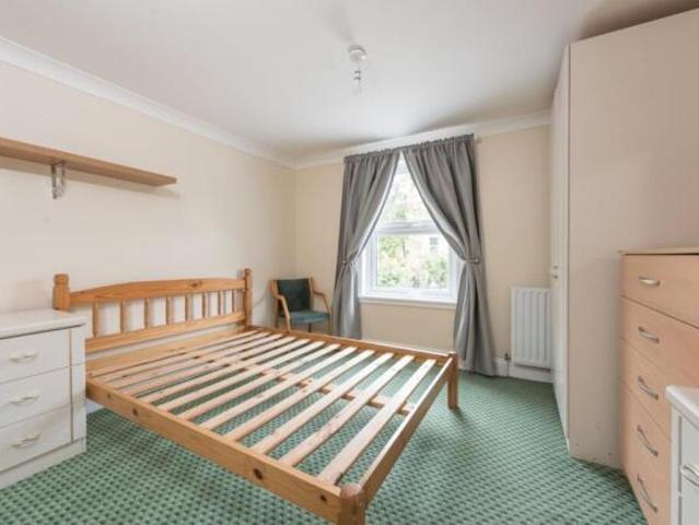 Cottage for rent in Cat Hill
