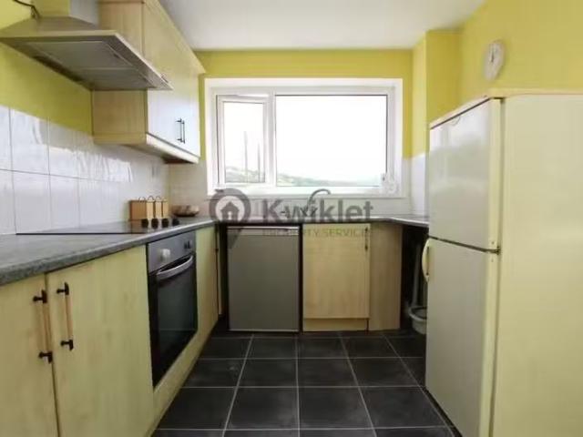 House for rent in Leeman Road, High Field