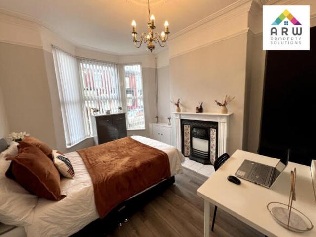Cottage for rent in Calderstones