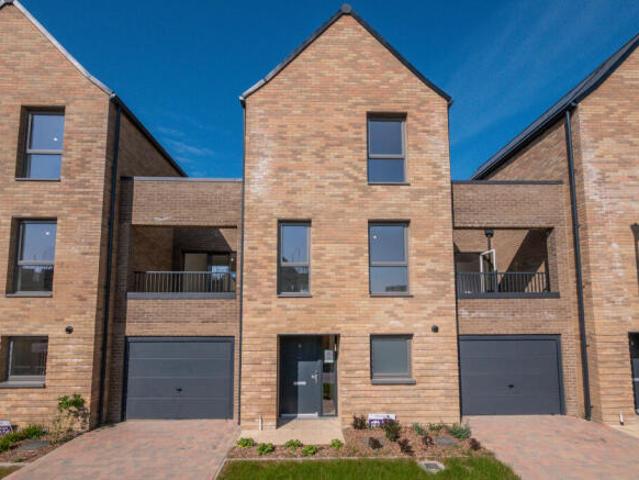 Cottage for rent in The Slade, Oxfordshire