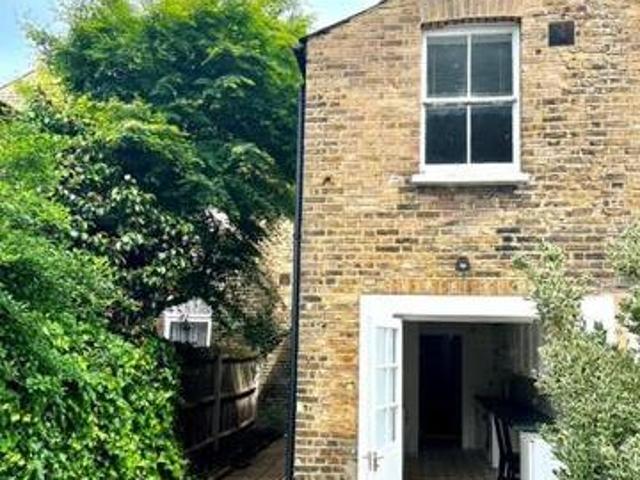 House for rent in Lyons, Greater London