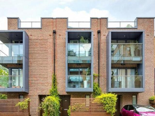 House for sale in Lyons, Greater London