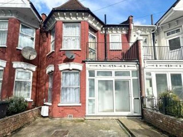 House for rent in Lyons, Greater London