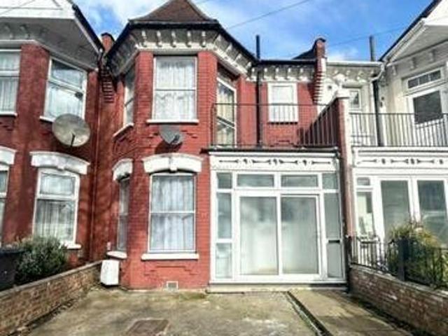 House for rent in Lyons, Greater London