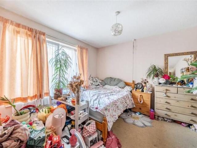 Cottage for rent in Cat Hill