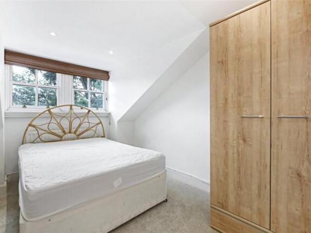 Cottage for rent in Cat Hill