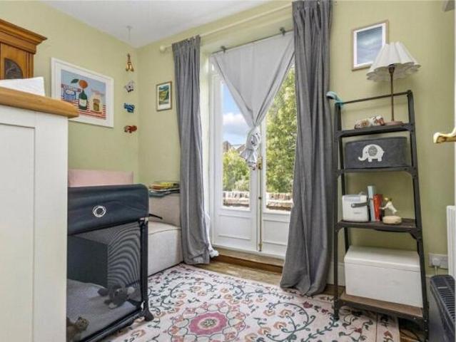 Cottage for rent in Cat Hill