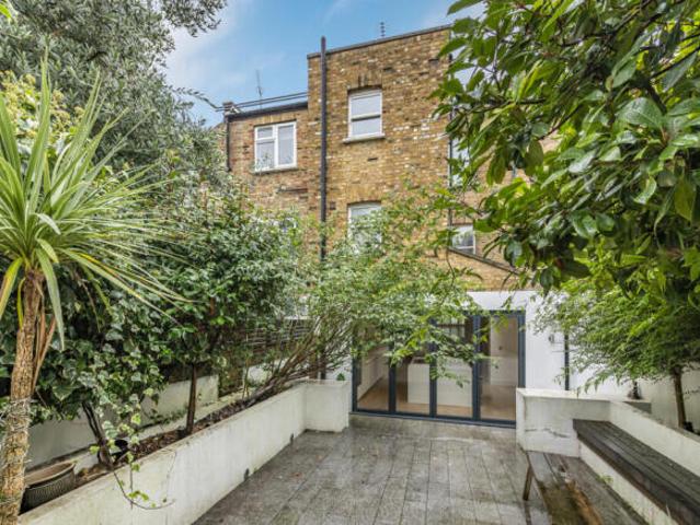 Cottage for rent in Cat Hill