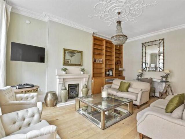 Cottage for rent in Five Acres, Hertfordshire