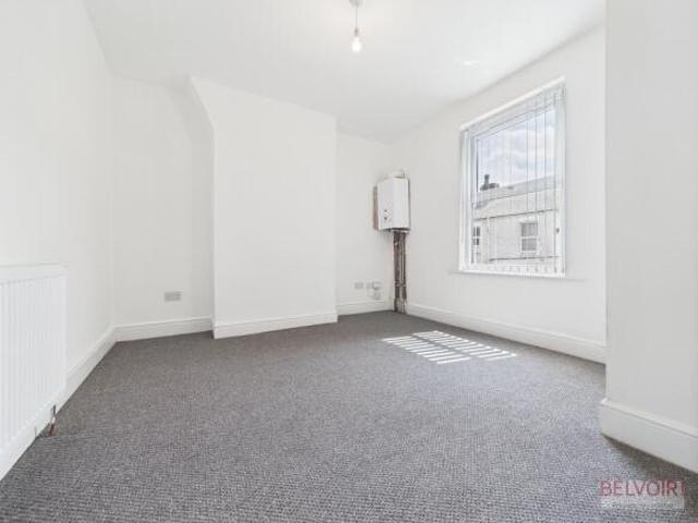 Cottage for rent in Calderstones