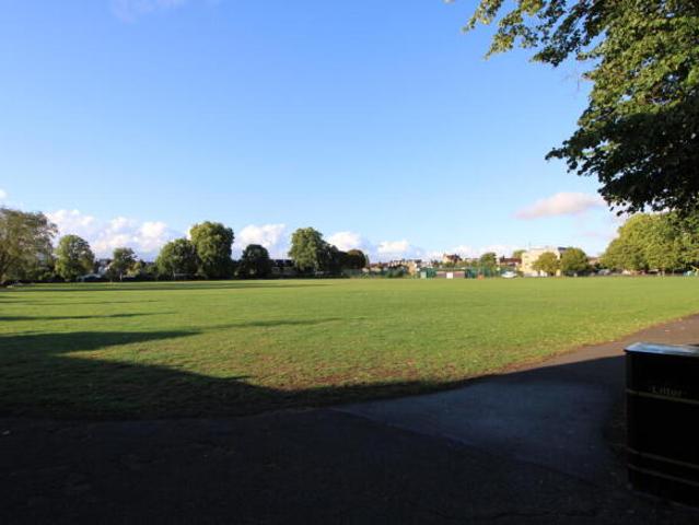 Cottage for rent in Wimbledon, Greater London