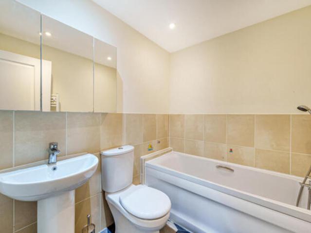 Cottage for rent in Bridgefield, Kent