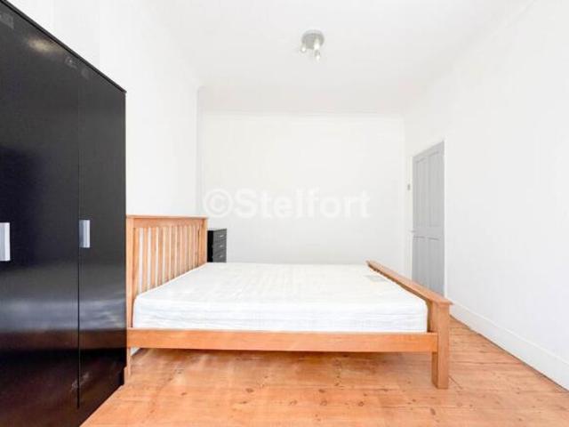 Cottage for rent in Cat Hill