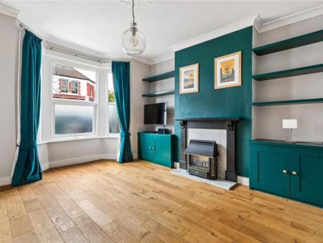 Cottage for rent in Cat Hill