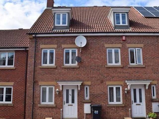 House for rent in Lyons, Greater London