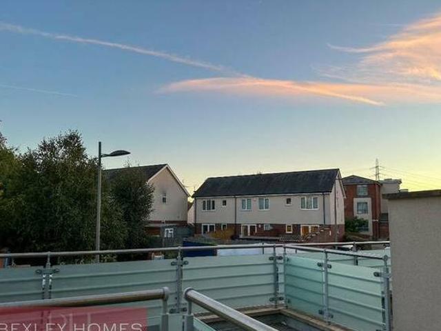 House for rent in Lyons, Greater London