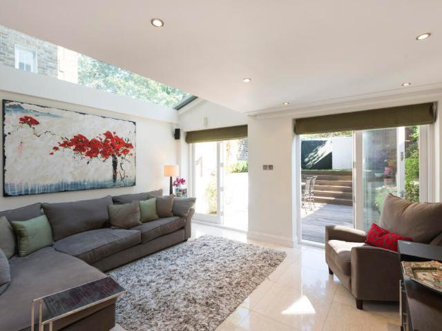Terraced House for rent in St John's Wood
