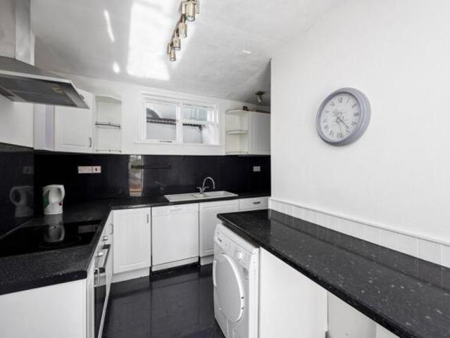 Cottage for rent in Hanover & Queen's Park, Brighton