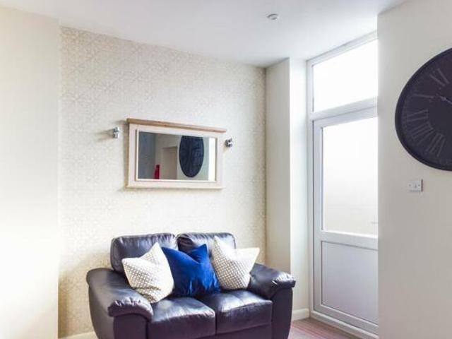 House for rent in Lyons, Greater London