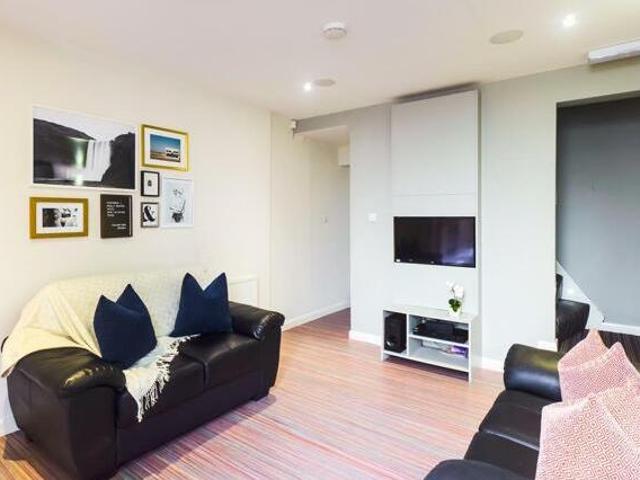 House for rent in Lyons, Greater London