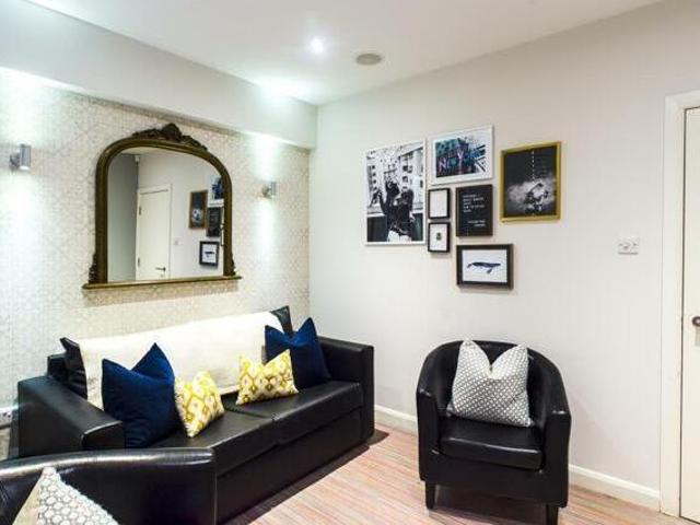 House for rent in Lyons, Greater London