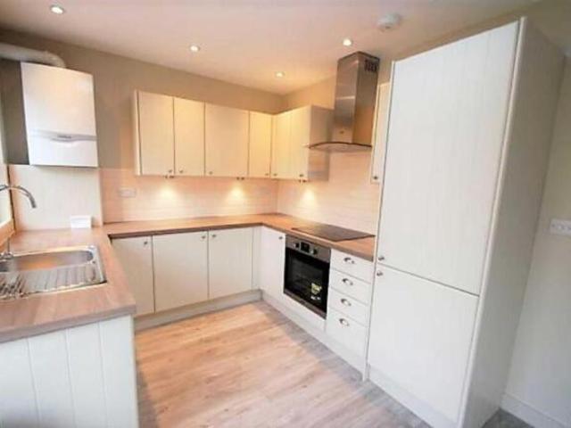 Cottage for rent in Cat Hill