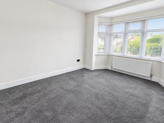 Cottage for rent in Cheylesmore, West Midlands