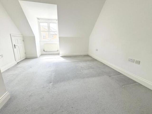 Cottage for rent in Haydon End, Abbey Mead