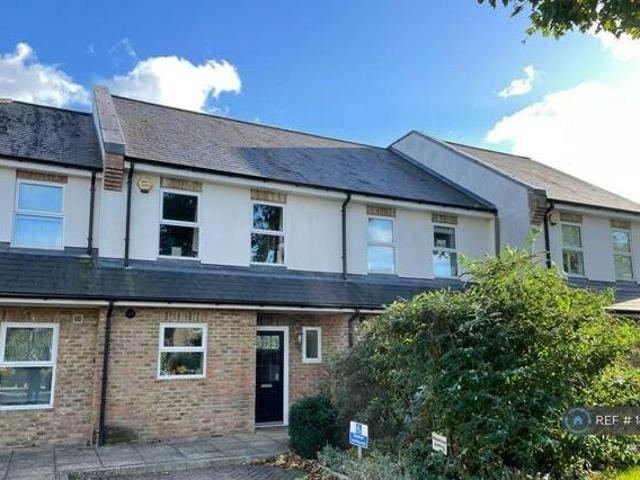 House for rent in Twickenham, Greater London
