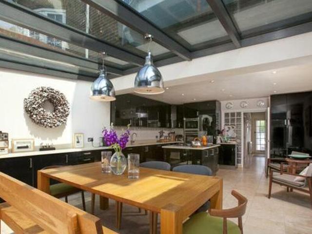 House for rent in Twickenham, Greater London
