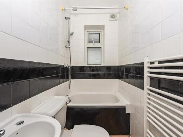 Cottage for rent in Tipner, City Of Portsmouth