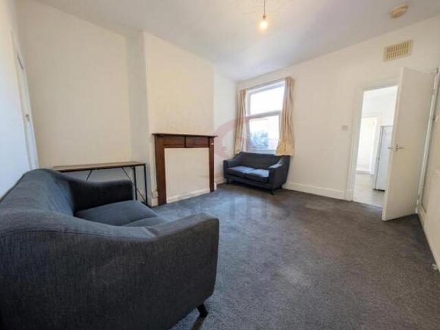 Cottage for rent in Old Wharf, City Of Leicester