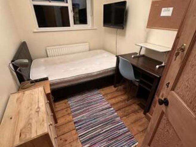 Cottage for rent in The Slade, Oxfordshire