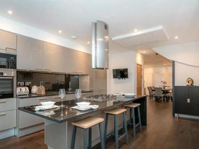 House for sale in Lyons, Greater London