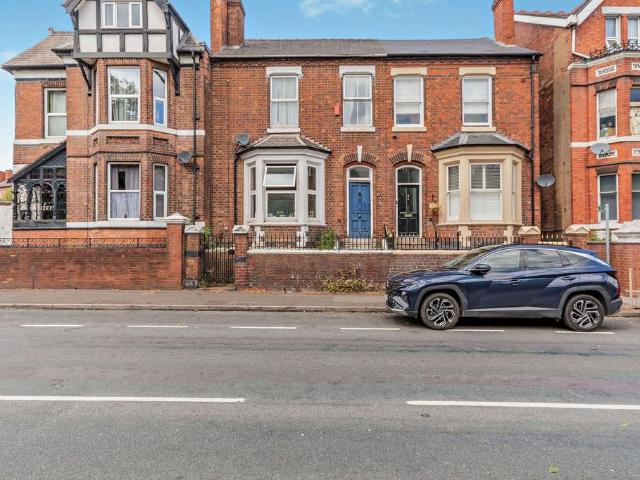 House for sale in Wednesbury, West Midlands