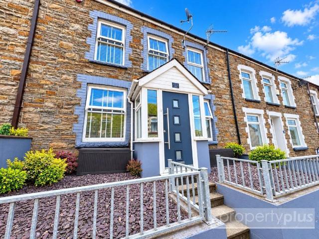 House for sale in Ystrad, Gelli