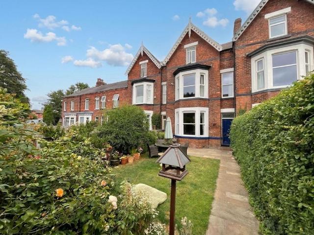 House for sale in Falsgrave, Kepwick