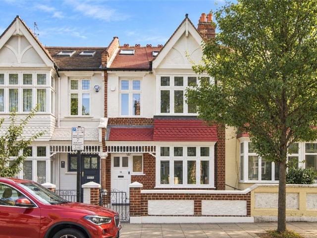 House for sale in London Borough of Hammersmith and Fulham, Greater London