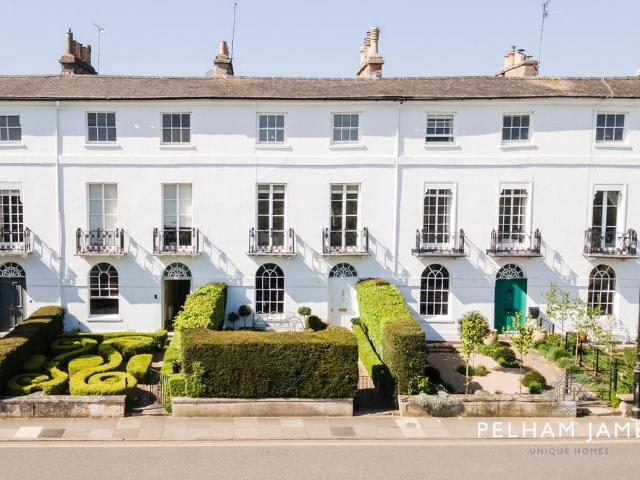House for sale in Baron St Martin, Barholm
