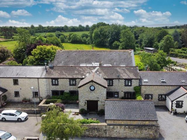 House for sale in Fonmon, Wales
