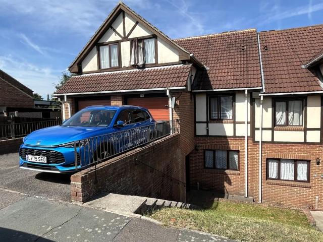 House for sale in Monks Orchard, Kent