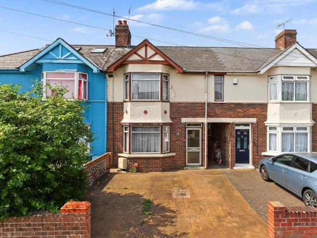 House for sale in Robin Hood, The Slade