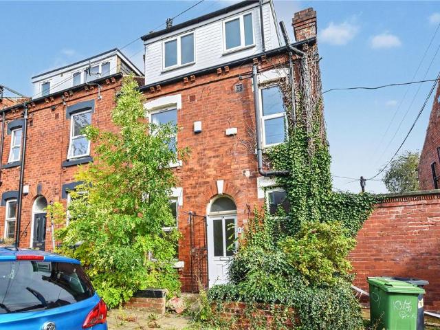 House for sale in Charing Cross, Leeds