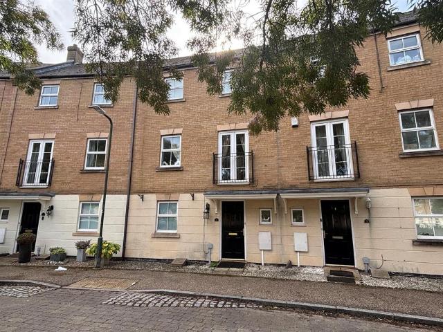 House for sale in Kingsmead, Milton Keynes