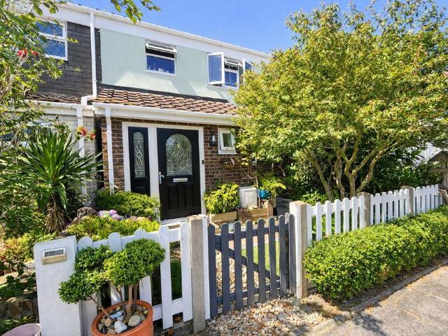 House for sale in Lee-on-the-Solent, Middlecroft