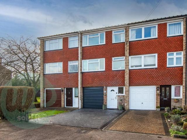 House for sale in Bedgrove, Aylesbury