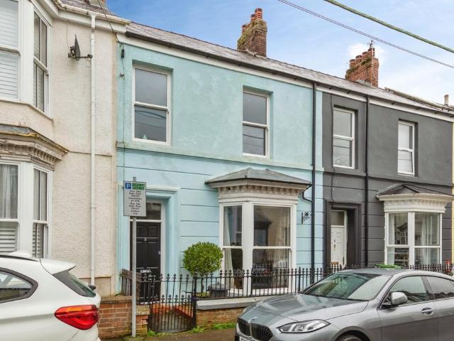 House for sale in Carmarthen, Wales