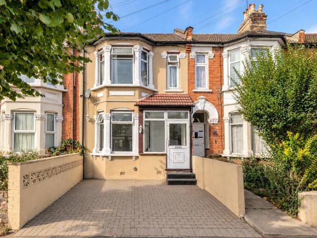 House for sale in London Borough of Newham, Greater London